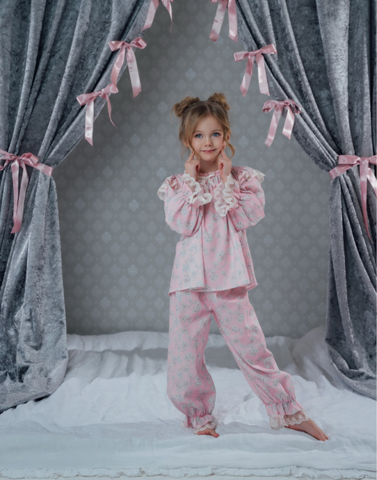 Daniella Set
